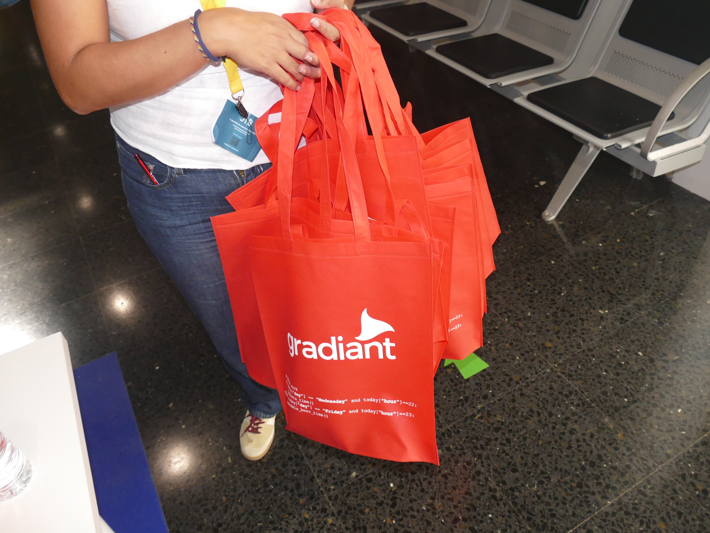 MiéRcoles 23/Taller Gradiant